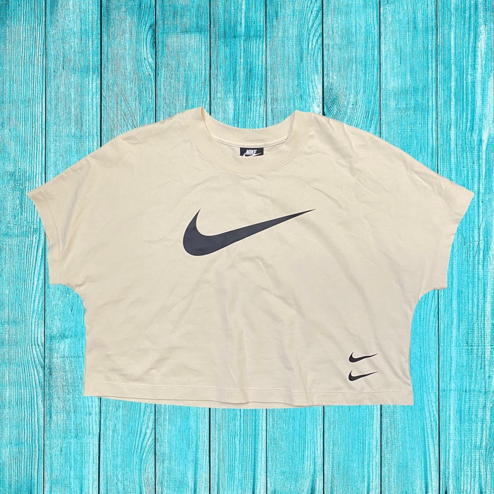Nike SS Crop Top